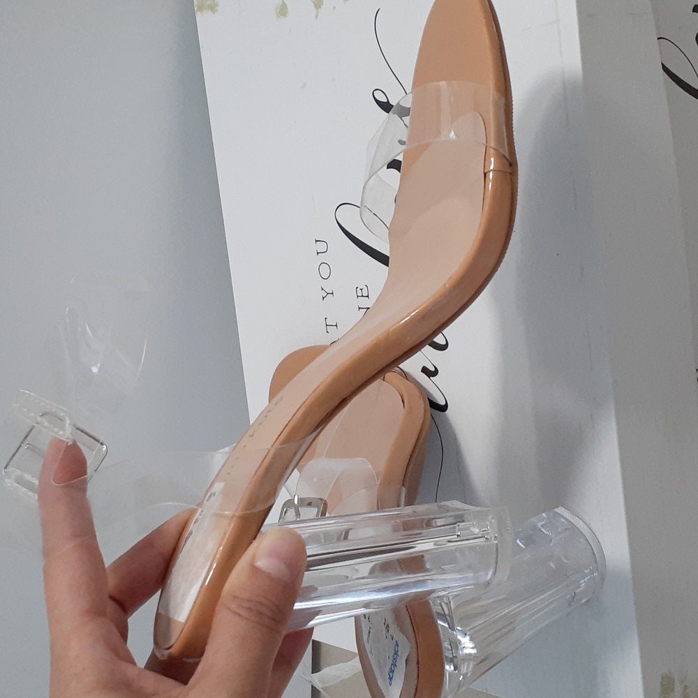 Olivia + Kate 7.5 Clear/Tan thick heel
